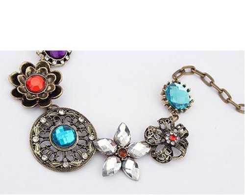 Vintage Flower and Crystal Necklace Only $2.85