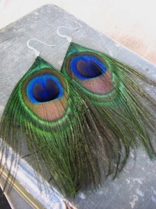 peacock-feather-earrings